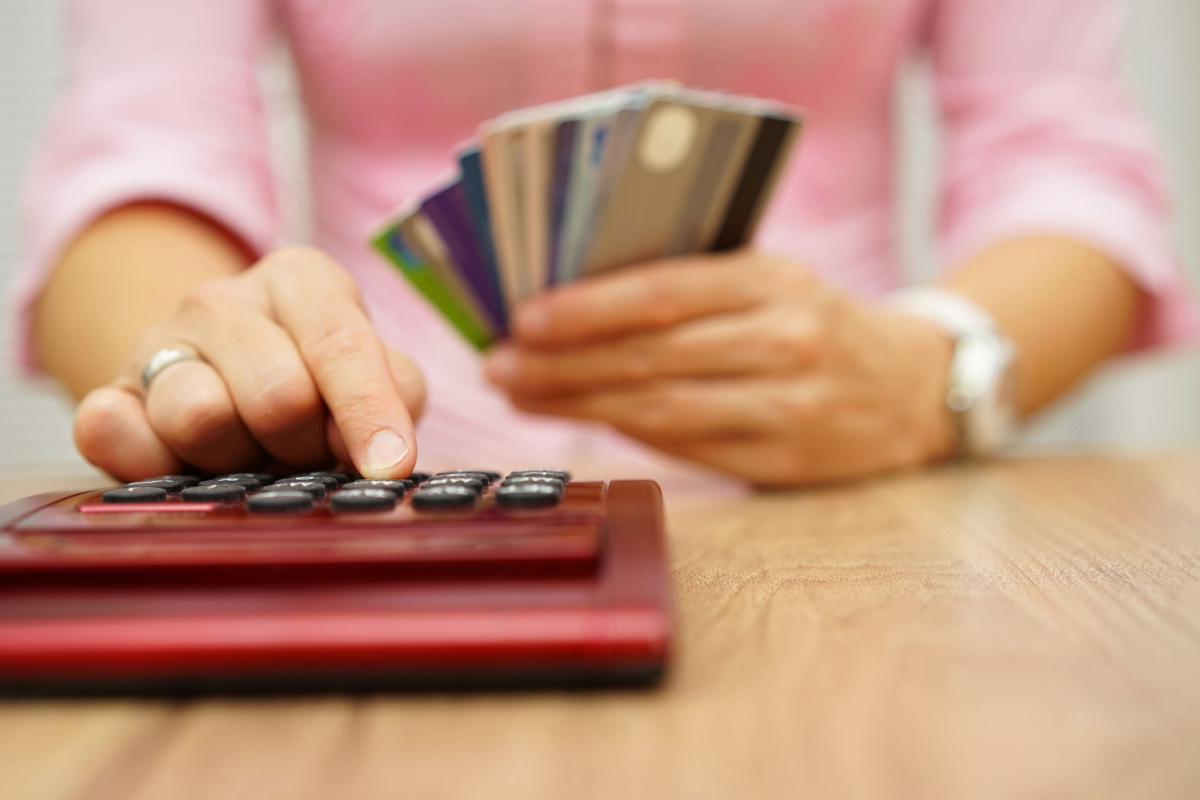 Credit Card Debt & Problem Gambling: The Startling Statistics